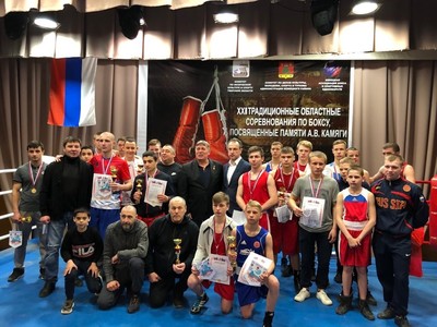 8nigvtsqis4_400 8nigvtsqis4_400