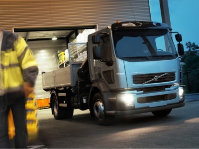 poze_camioane_volvo_28_20090722_1015543810_400 poze_camioane_volvo_28_20090722_1015543810_400