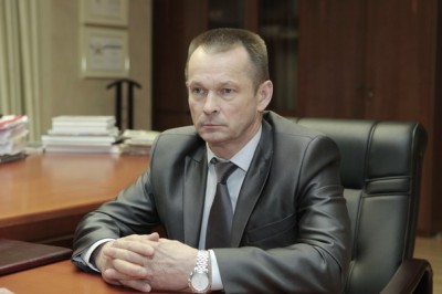 zqm2ujp12ee_400_01 zqm2ujp12ee_400_01